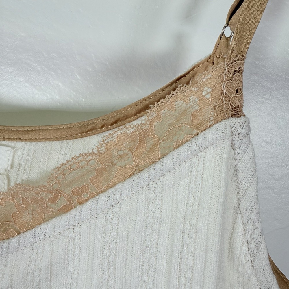 Blu Pepper V-neck Tank Top M Cozy Life Lace Trim Ribbed Spaghetti Straps Y2K 90s - Picture 2 of 10